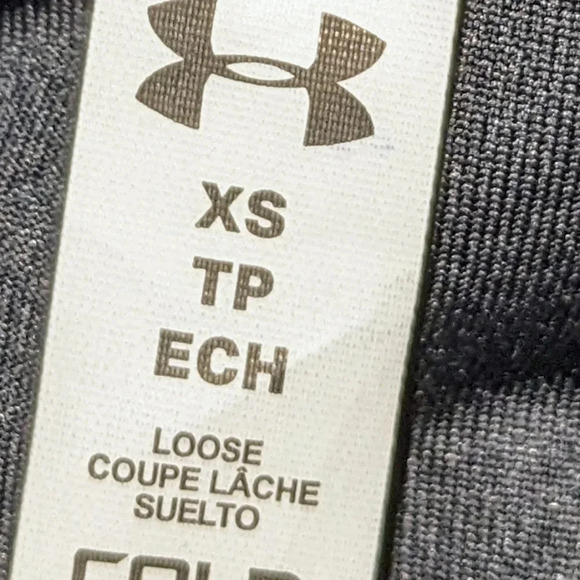Under Armour Womens Hoodie XS Black Gray Cold Gear Sleeveless Pullover Vest NWT - Picture 8 of 10
